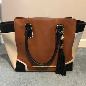 Steve Madden tote bag